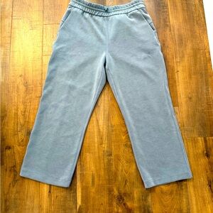 Lululemon Softstreme Cropped Pants Size 8 Blue Grey
